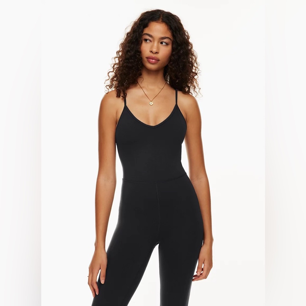 Aritzia / Wilfred Free / Diverge Jumpsuit / size medium